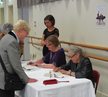 Book signing 'Dame Maggie Scott: a life in dance'