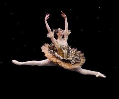 Dimity Azoury in 'Paquita', the Australian Ballet 2014. Photo: Jeff Busby