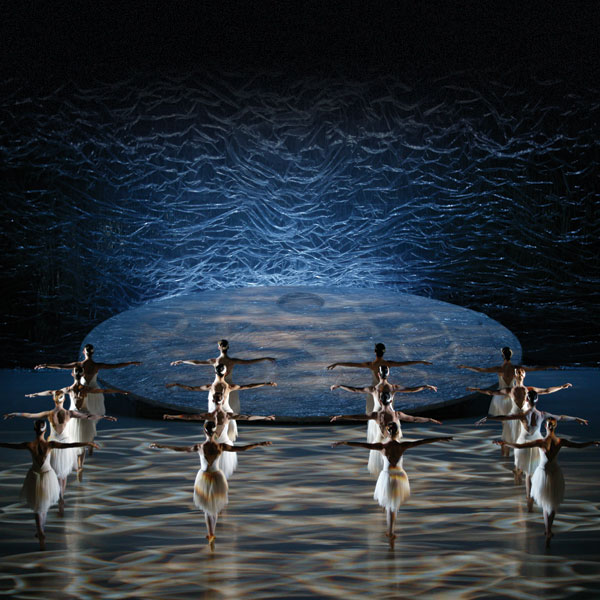 Artists of the Australian Ballet in Graeme Murphy's 'Swan Lake'. Photo Jeff Busby