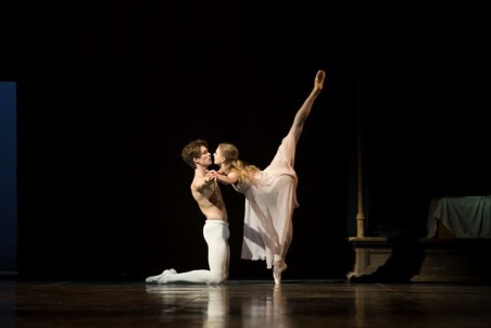 Andreas Kaas and Ida Praetorius. The Royal Danish Ballet. Photo: © 2016 Costin Radu