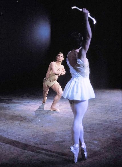 Rudolf Nureyev and Lupe Serrano, 'Diana and Acteon' pas de deux. The Australian Ballet, 1964. Photo: Walter Stringer