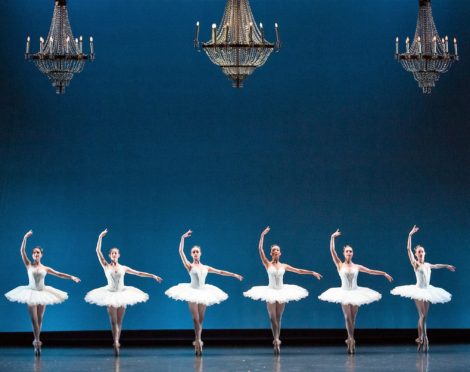 Artists of the Australian ballet in 'Symphony in C', 2016. Photo: Daniel Boud