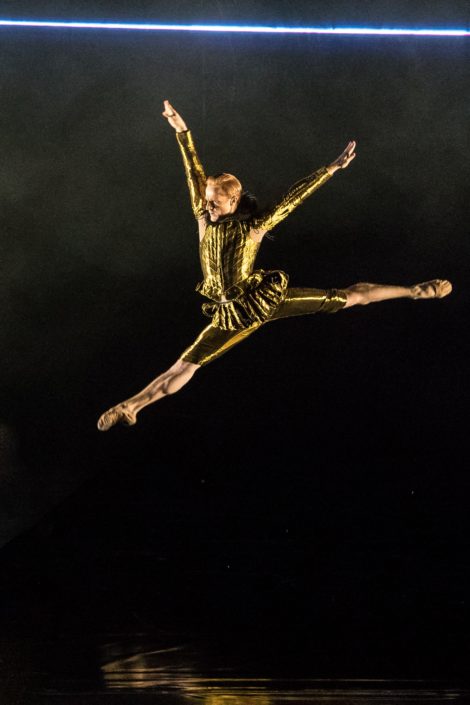 Steven McRae in Woolf Works Act II. The Royal Ballet, Brisbane 2017. Photo Darren Thomas
