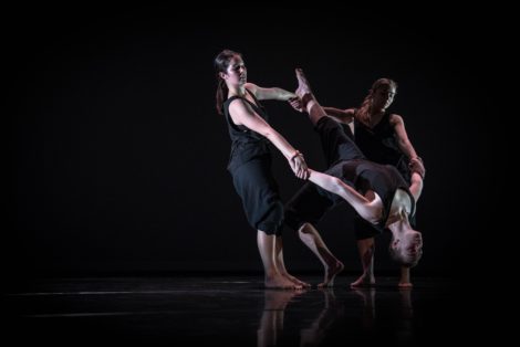 Emily Hancock, Oliver Carruthers and Atalya Loveridge in Douglas Wright's 'Knee Dance'. Photo Amanda Billing