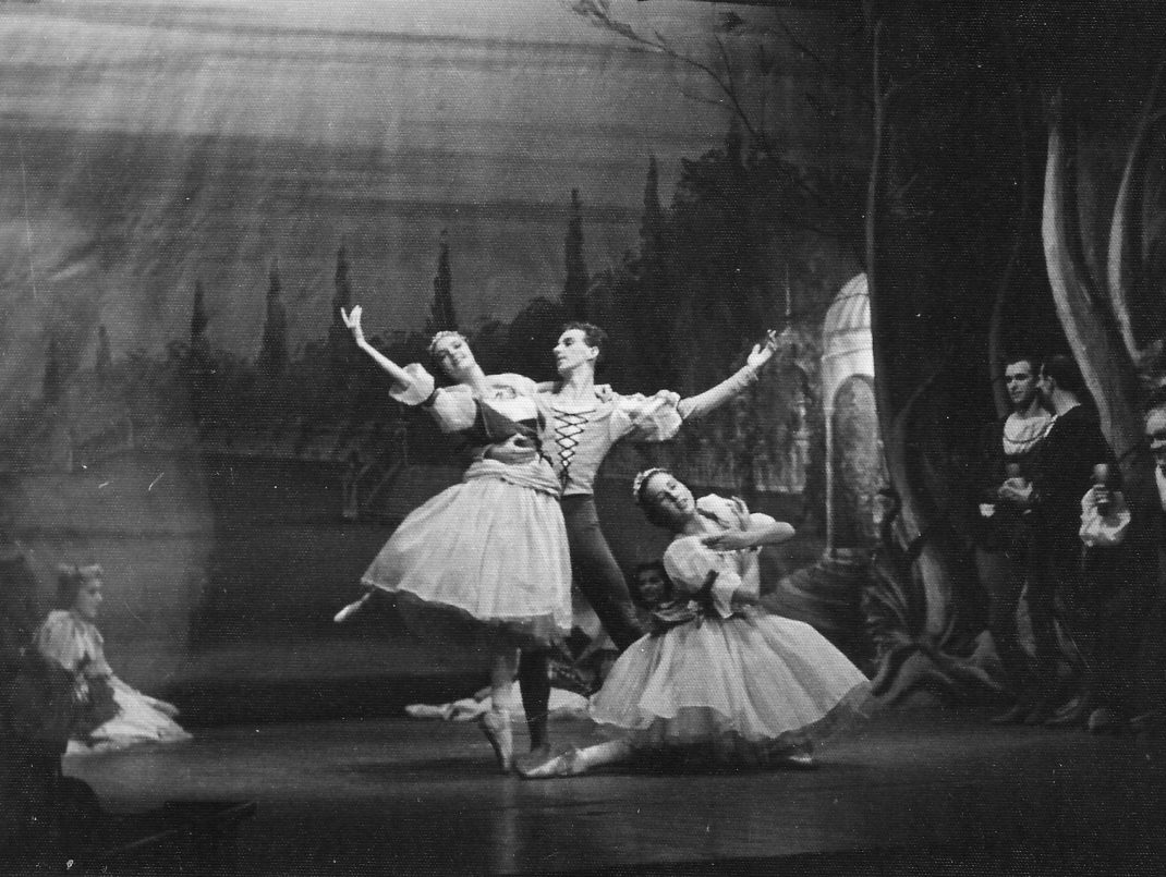 Athol Willoughby with Noelle Aitken and Naeidra Torrens, 'Swan Lake', National Theatre Ballet, 1950s.