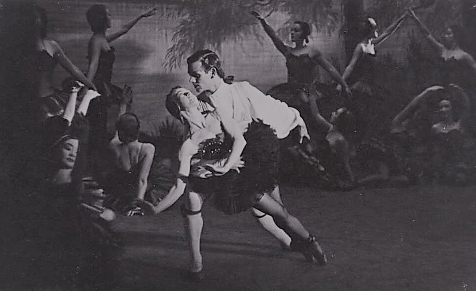 Edna Busse and Kenneth Gillespie in 'The Black Swan', Borovansky Ballet, 1950