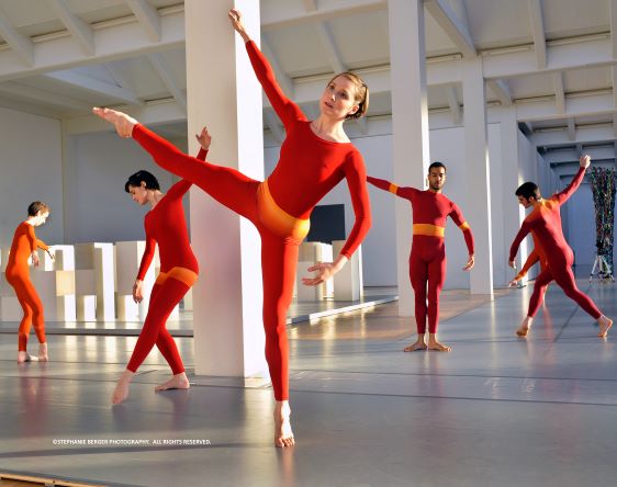 DIA Beacon Events (2008). Merce Cunningham Dance Company. DIA Art Foundation, Beacon, New York. Riggio Galleries, 5 December 2008. Photo: © Stephanie Berger