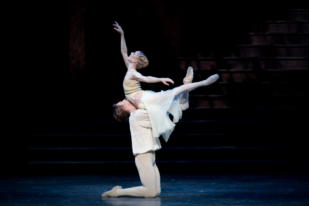 Sarah Lamb and Vadim Muntagirov in 'Romeo and Juliet'. The Royal Ballet. © 2015 ROH. Photographer Alice Pennefather