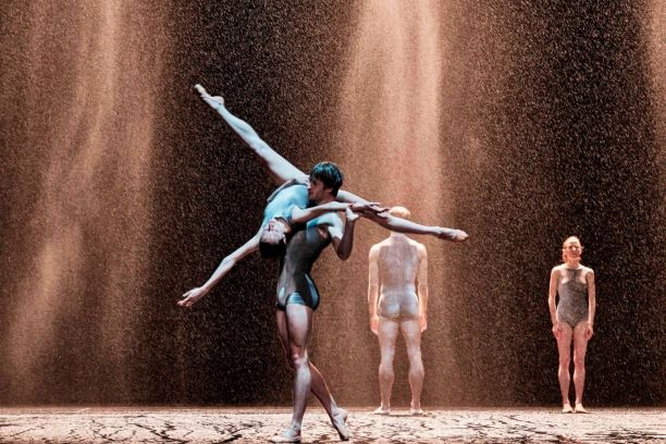 Silvia Saint-Martin and Simon Le Borgne in 'Speak for yourself'. Paris Opera Ballet. © 2019 Agathe Poupeney/OnP