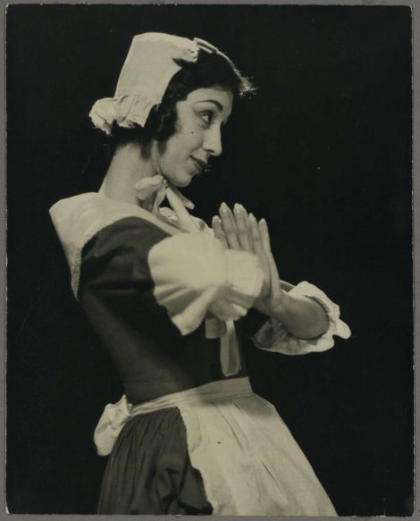 Anita Ardell as Toinette in Gertrud Bodenwieser's 'The Imaginary Invalid', 1950. Photo: Peter Burden